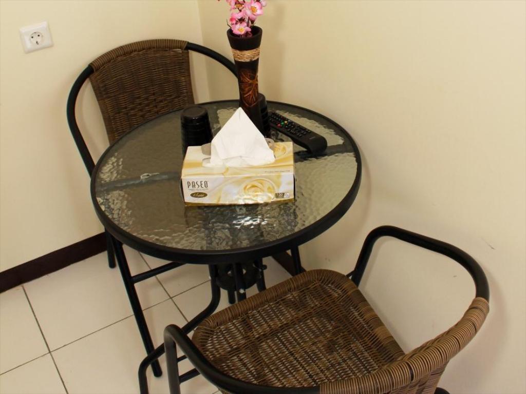Hotel Bantal Guling Alun Alun Bandung Exterior foto