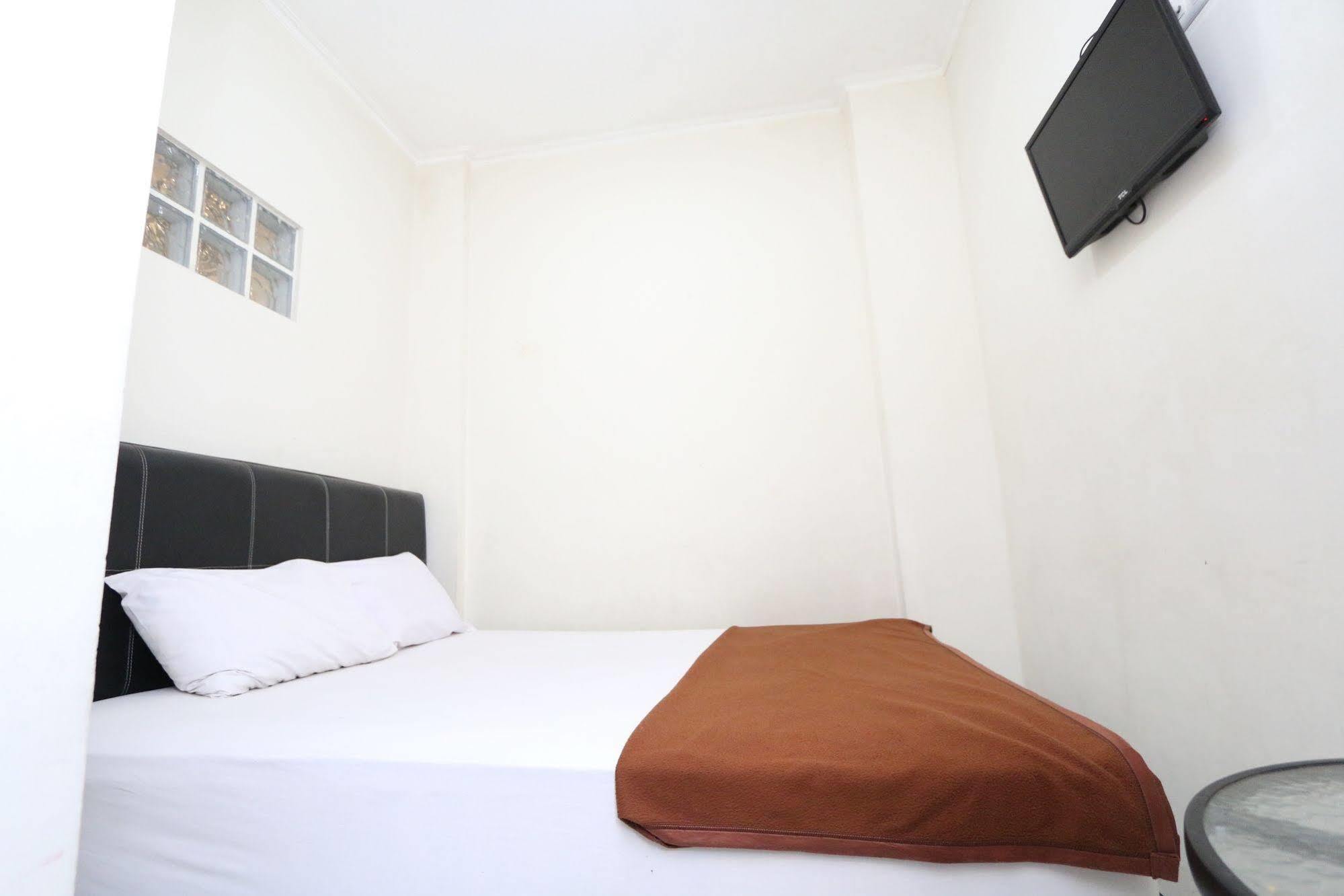 Hotel Bantal Guling Alun Alun Bandung Exterior foto